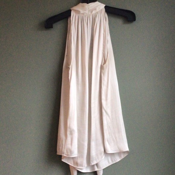 Ladies sleeveless blouse with attached scarf. Champagne colour Sz medium - Picture 6 of 9